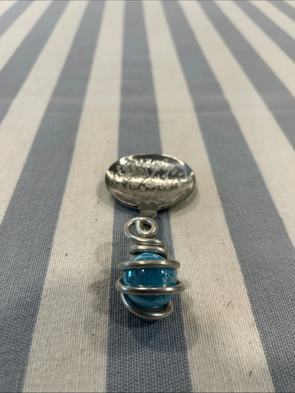 N/A ornate silver